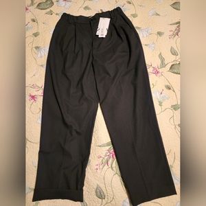 Zara BNWT Pleated Trousers S